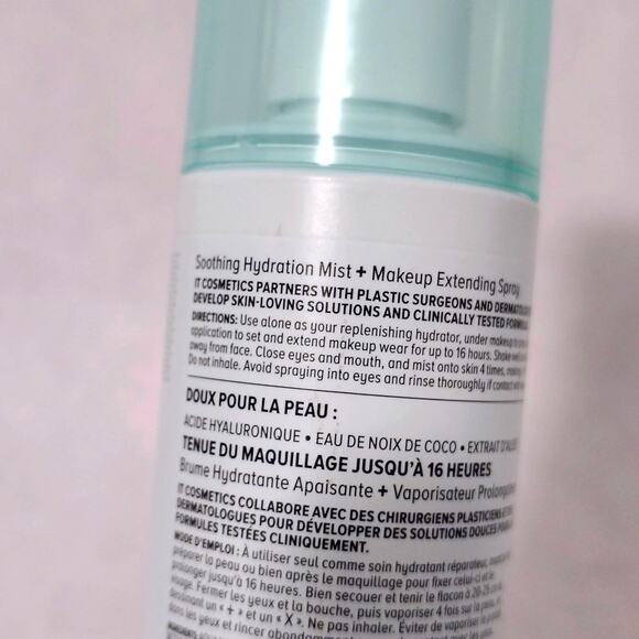 It Cosmetics Your Skin But Better Sooth Hydration Mist Makeup Set Spray 3.4 oz. - Picture 3 of 3